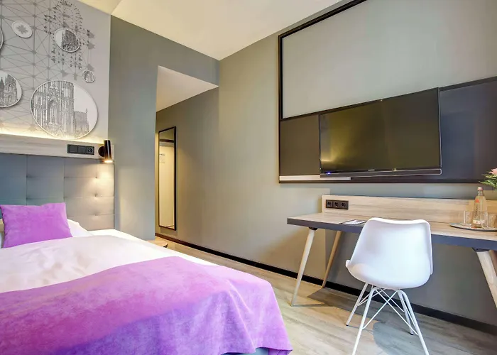 Boutique 003 Am Dom, Trademark Collection By Wyndham ケルン