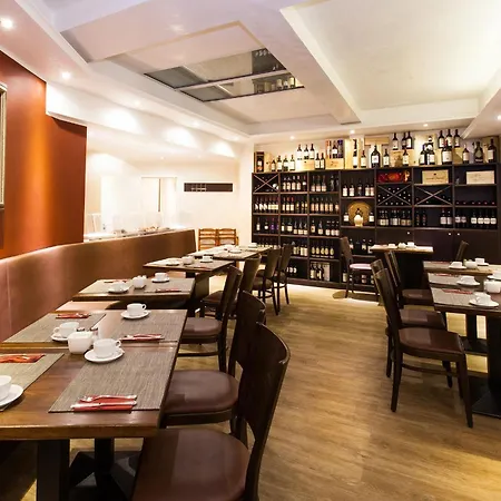 Boutique 003 Am Dom, Trademark Collection By Wyndham