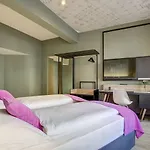 Boutique 003 Am Dom, Trademark Collection By Wyndham 3*
