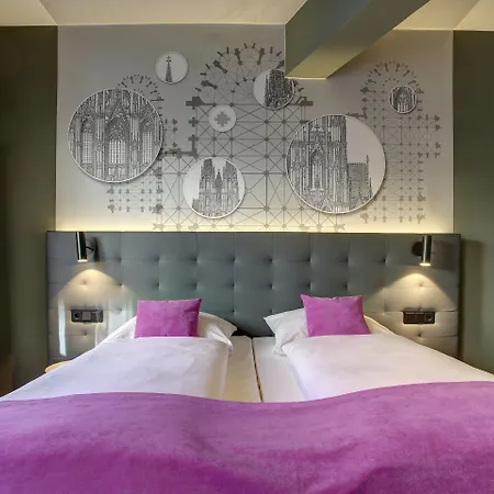 Boutique 003 Am Dom, Trademark Collection By Wyndham 3*