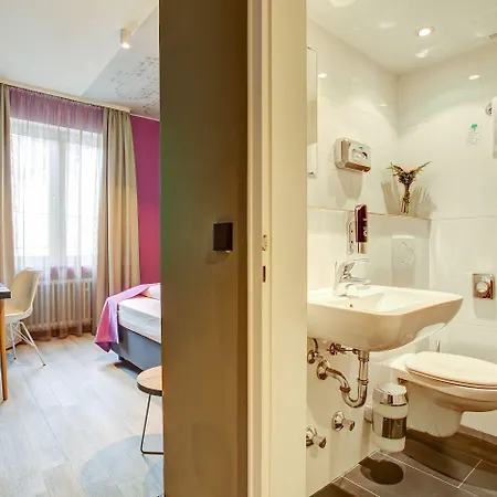 Boutique 003 Am Dom, Trademark Collection By Wyndham Отель