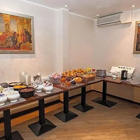 Boutique 003 Am Dom, Trademark Collection By Wyndham Hotel 3*