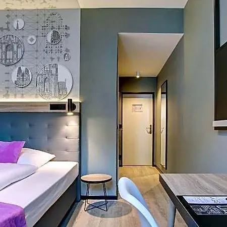 Hotel Boutique 003 Am Dom, Trademark Collection By Wyndham 3*