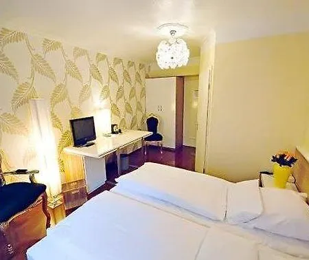 מלון Boutique 003 Am Dom, Trademark Collection By Wyndham 3*