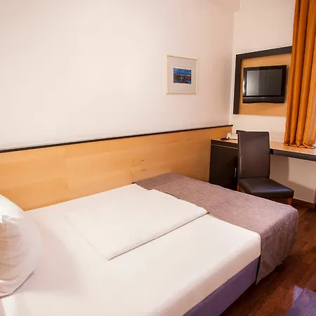 Boutique 003 Am Dom, Trademark Collection By Wyndham Кёльн