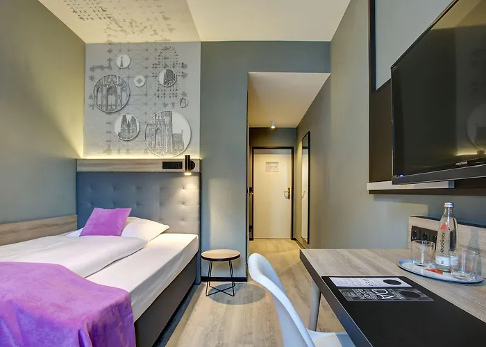 Boutique 003 Am Dom, Trademark Collection By Wyndham 3* Köln