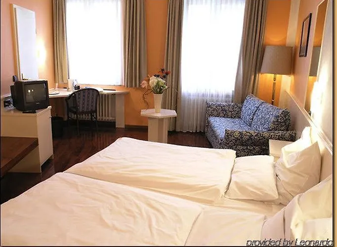 Boutique 003 Am Dom, Trademark Collection By Wyndham Hotel Köln