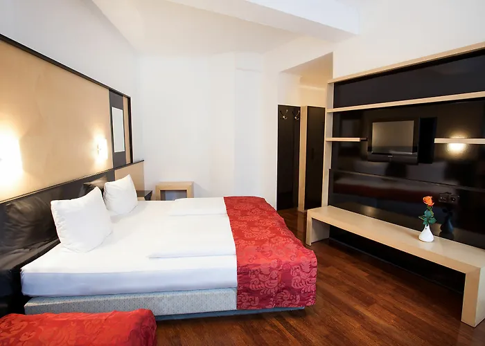 Boutique 003 Am Dom, Trademark Collection By Wyndham 3*