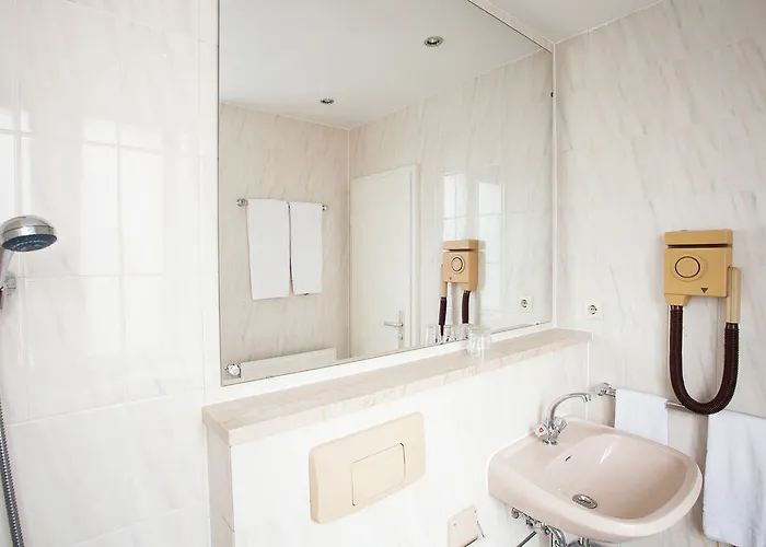 Boutique 003 Am Dom, Trademark Collection By Wyndham Kolonia