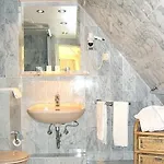 Boutique 003 Am Dom, Trademark Collection By Wyndham Ξενοδοχείο Κολωνία