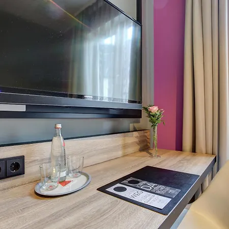 Hotel Boutique 003 Am Dom, Trademark Collection By Wyndham 3*