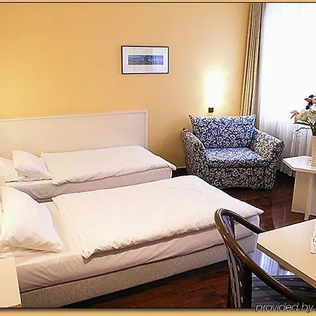 Boutique 003 Am Dom, Trademark Collection By Wyndham Kolín nad Rýnem