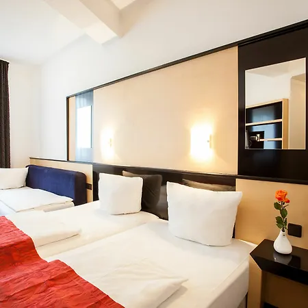 Boutique 003 Am Dom, Trademark Collection By Wyndham 3*